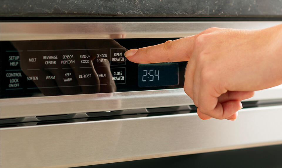 microwave-glass-led-controls
